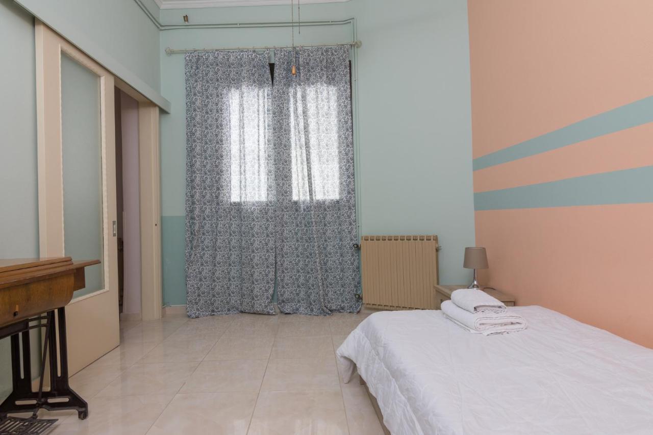 Delightful 2 Bedroom Flat Next To Mikrolimano Pireu Exterior foto